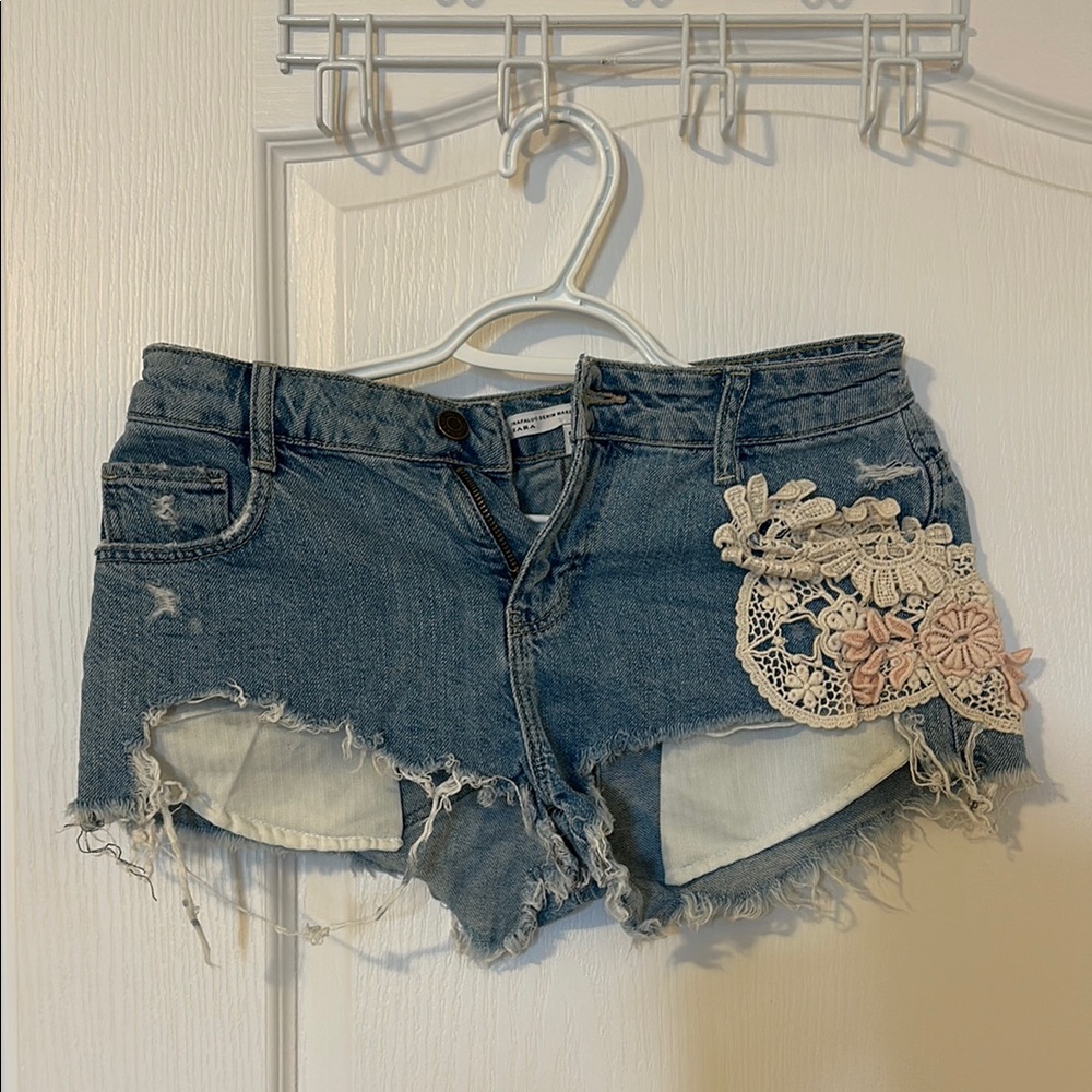 ZARA Denim Floral Embroidered Women's Shorts